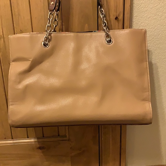 Large handbag - Picture 6 of 8